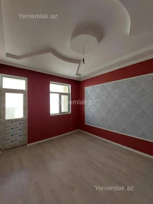 Satılır 4 otaqlı həyət evi 140 m²