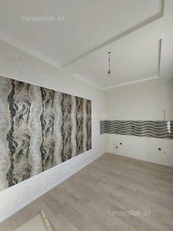 Satılır 4 otaqlı həyət evi 140 m²