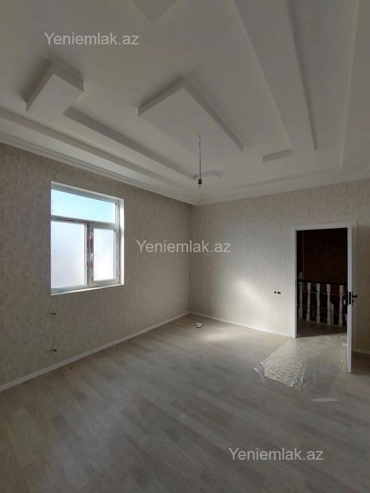 Satılır 4 otaqlı həyət evi 140 m²