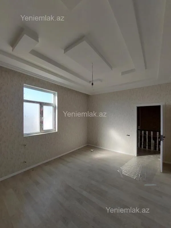Satılır 4 otaqlı həyət evi 140 m²
