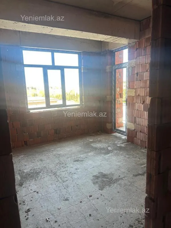 Satılır 2 otaqlı yeni tikili 80 m²