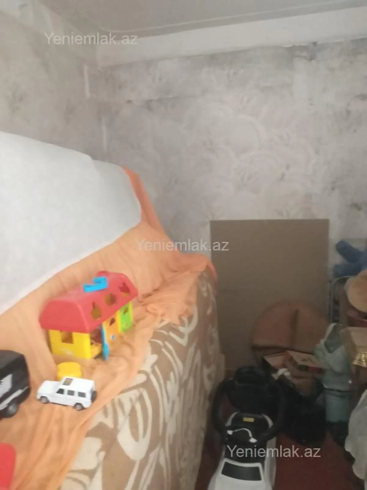 Satılır 2 otaqlı köhnə tikili 48 m²