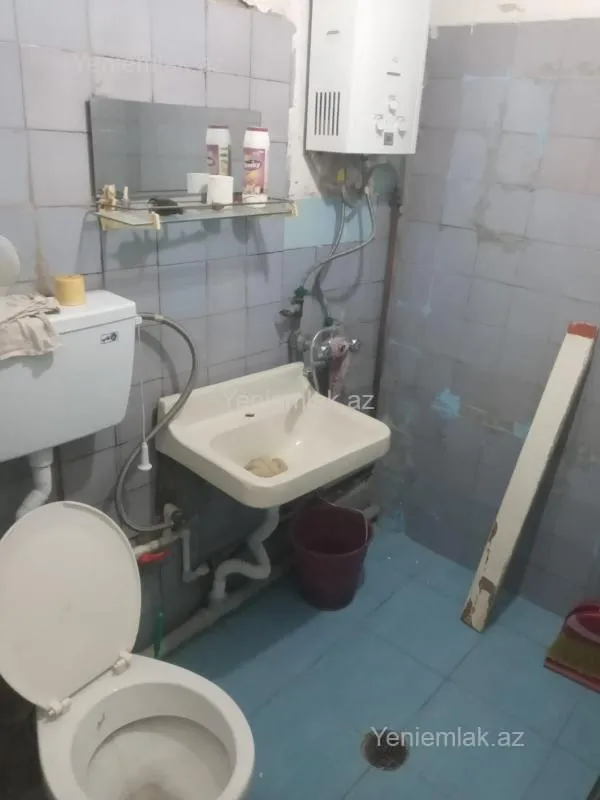 Satılır 2 otaqlı köhnə tikili 48 m²