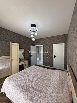 Satılır 4 otaqlı həyət evi 140 m²