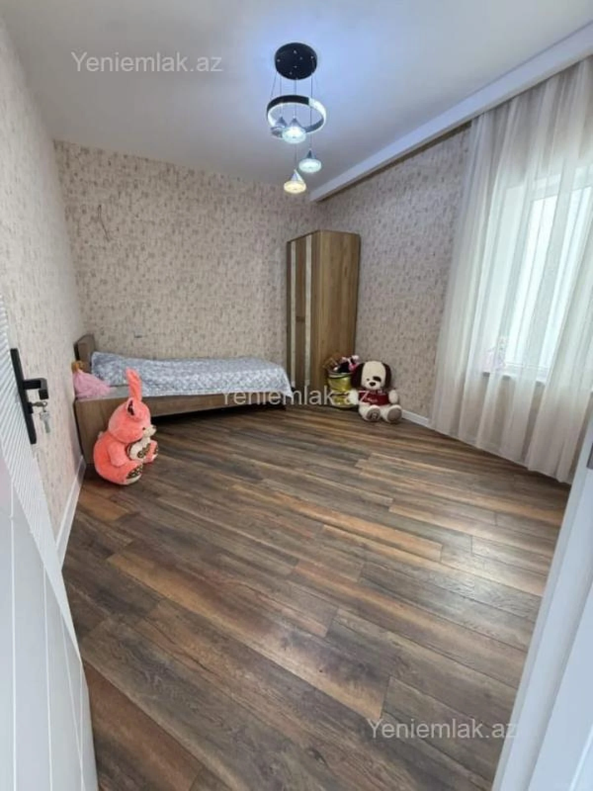 Satılır 4 otaqlı həyət evi 140 m²