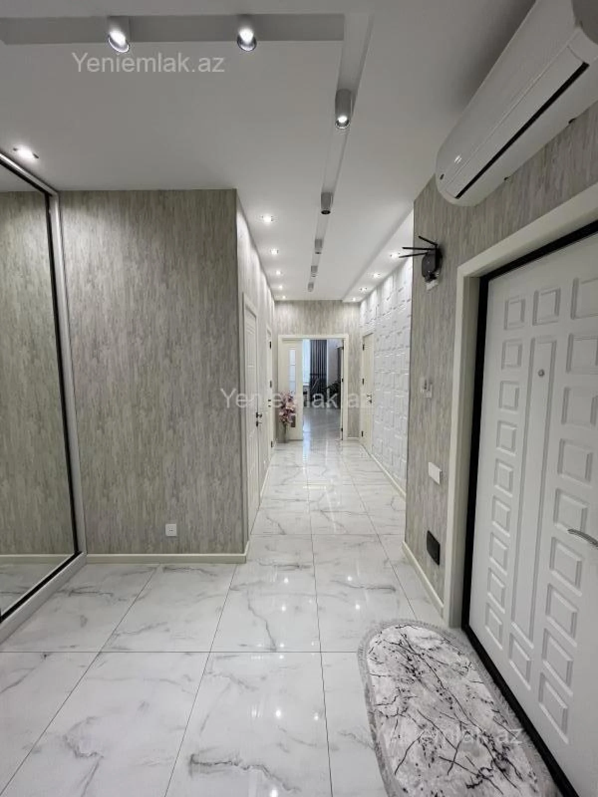 Satılır 3 otaqlı yeni tikili 100 m²