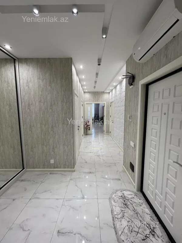 Satılır 3 otaqlı yeni tikili 100 m²