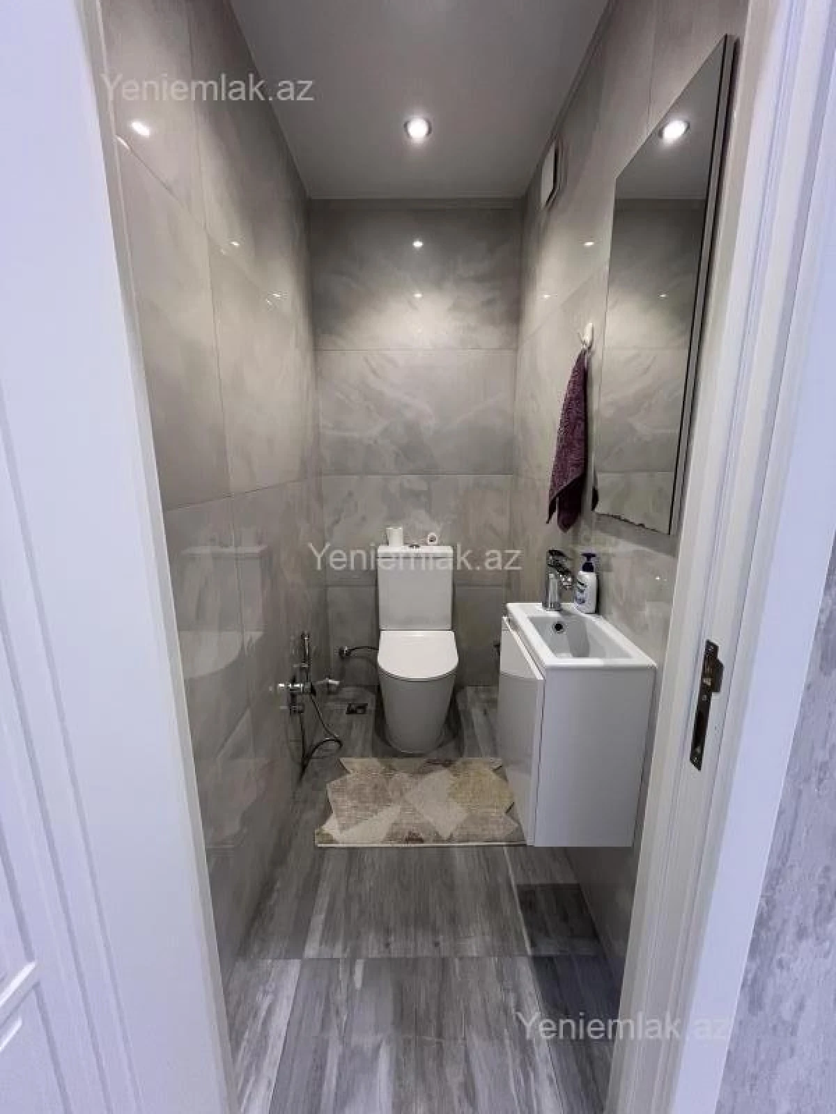 Satılır 3 otaqlı yeni tikili 100 m²