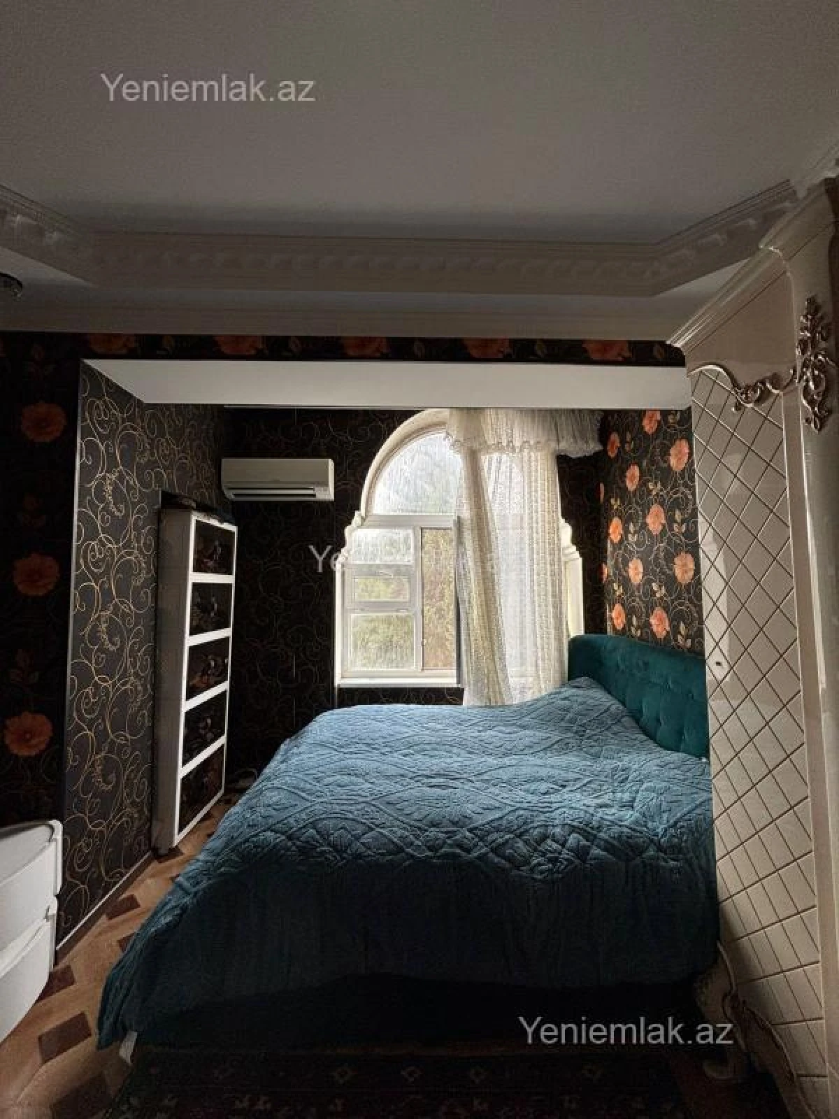 Satılır 2 otaqlı köhnə tikili 53 m²