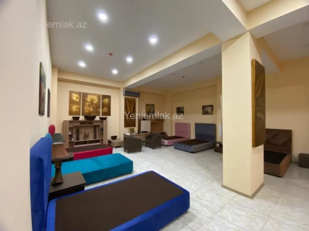 Satılır 2 otaqlı obyekt 174 m²