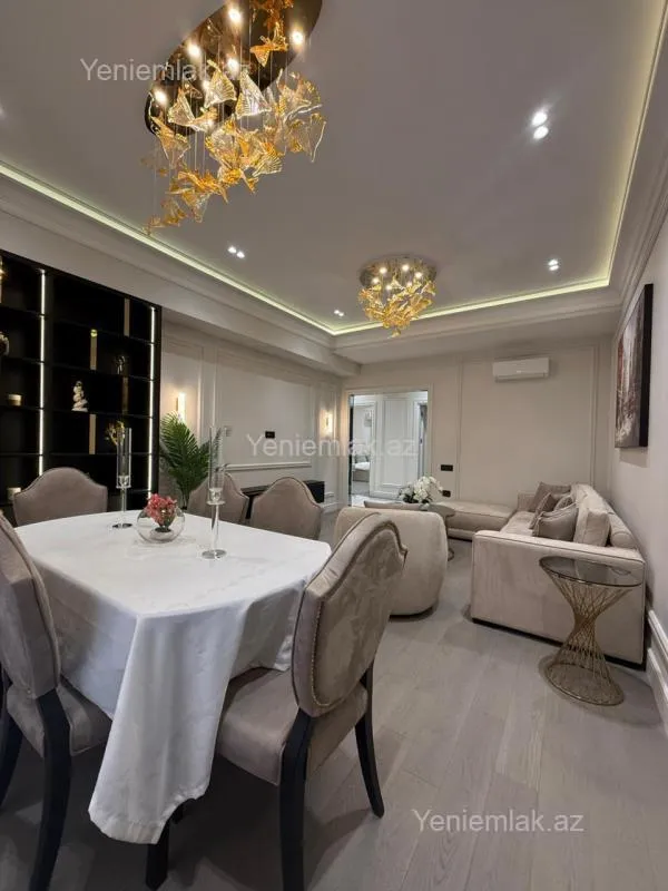 Satılır 4 otaqlı yeni tikili 140 m²