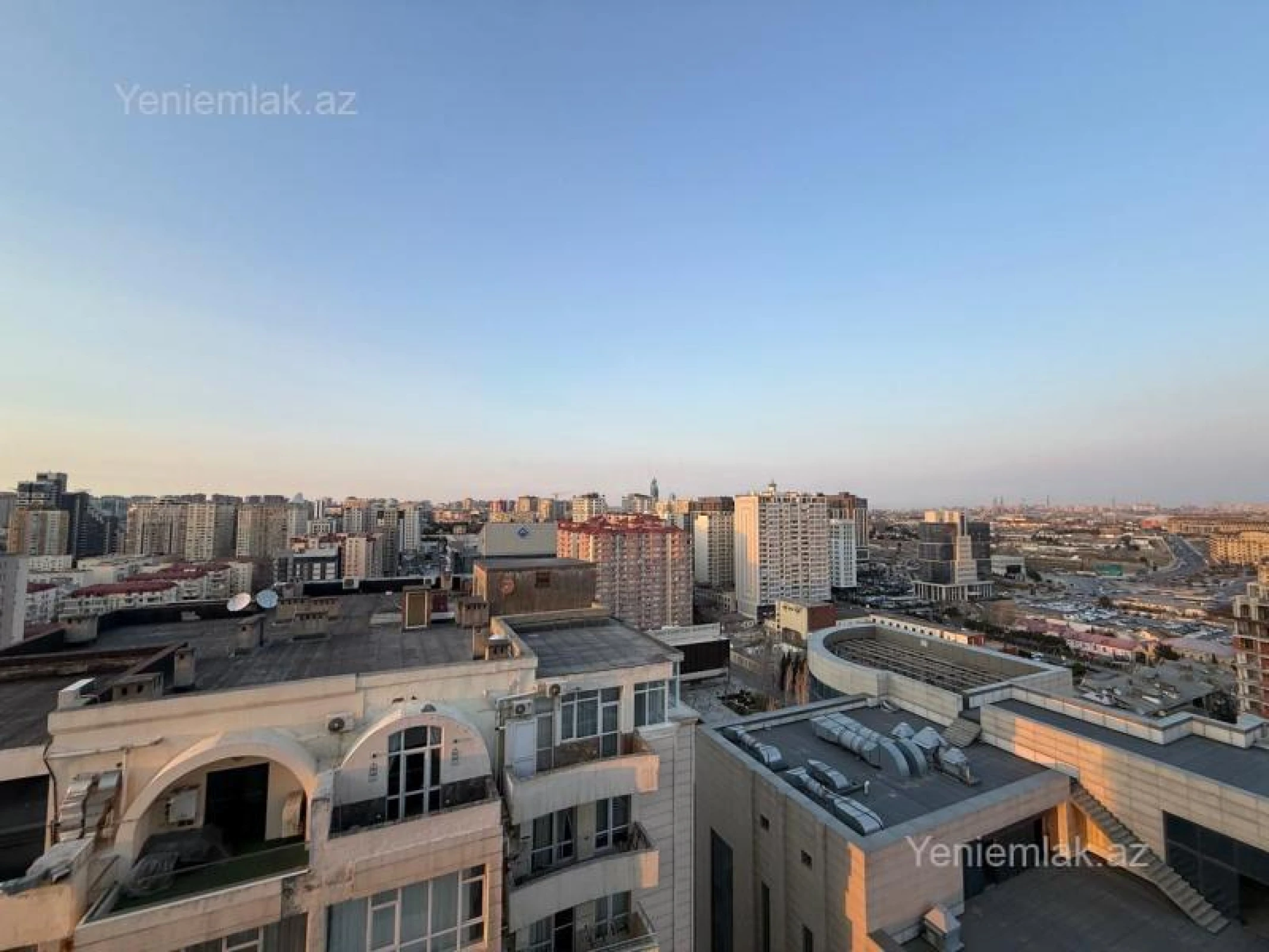 Satılır 2 otaqlı yeni tikili 63 m²