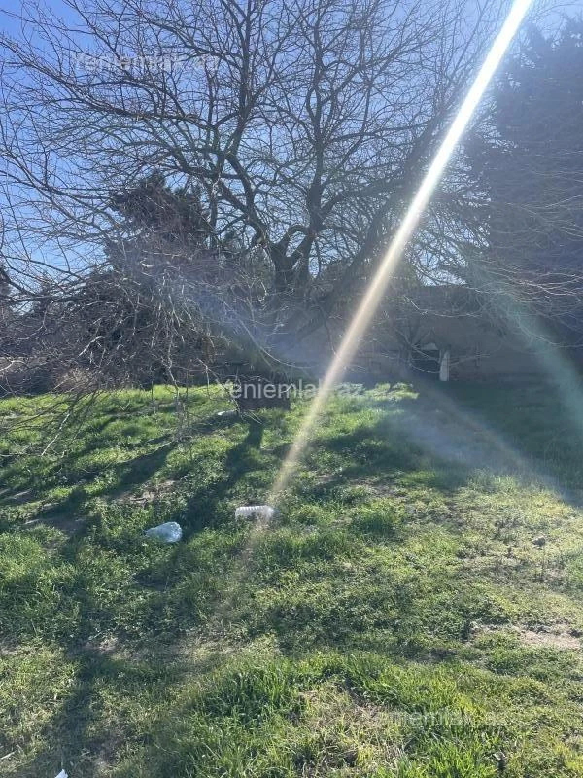 Satılır 5 otaqlı həyət evi 300 m²