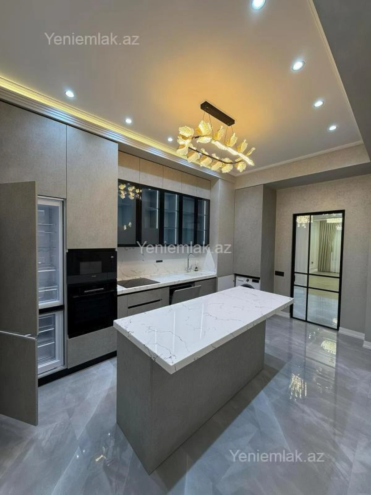 Satılır 3 otaqlı yeni tikili 123 m²