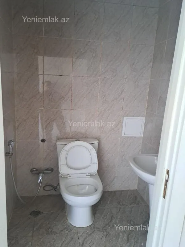 Satılır 3 otaqlı yeni tikili 85 m²