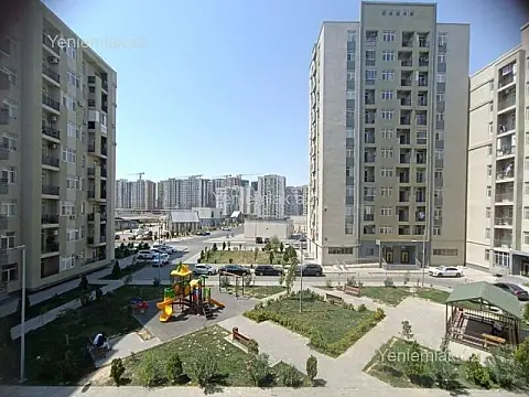 Satılır 3 otaqlı yeni tikili 85 m²