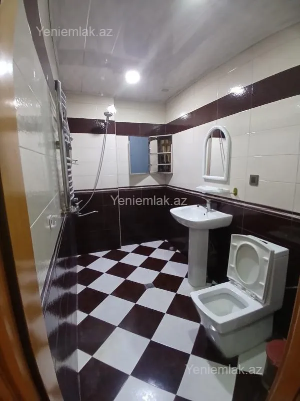 Satılır 2 otaqlı yeni tikili 76 m²