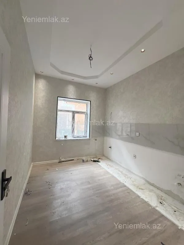 Satılır 4 otaqlı həyət evi 120 m²