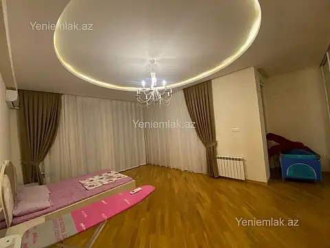 Satılır 4 otaqlı yeni tikili 220 m²