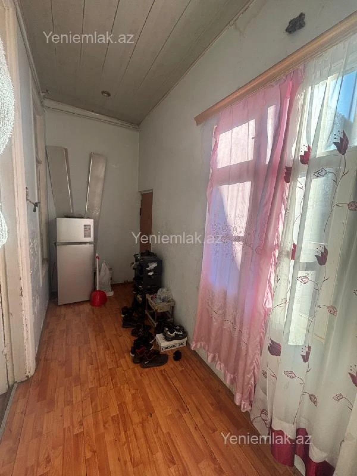 Satılır 2 otaqlı köhnə tikili 44 m²