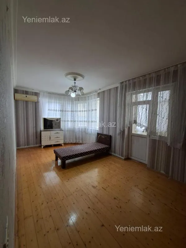 Satılır 3 otaqlı yeni tikili 125 m²