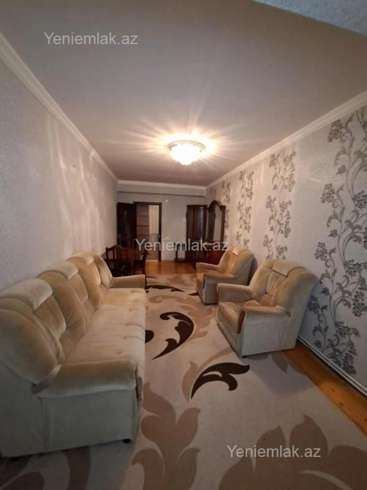 Satılır 3 otaqlı yeni tikili 125 m²