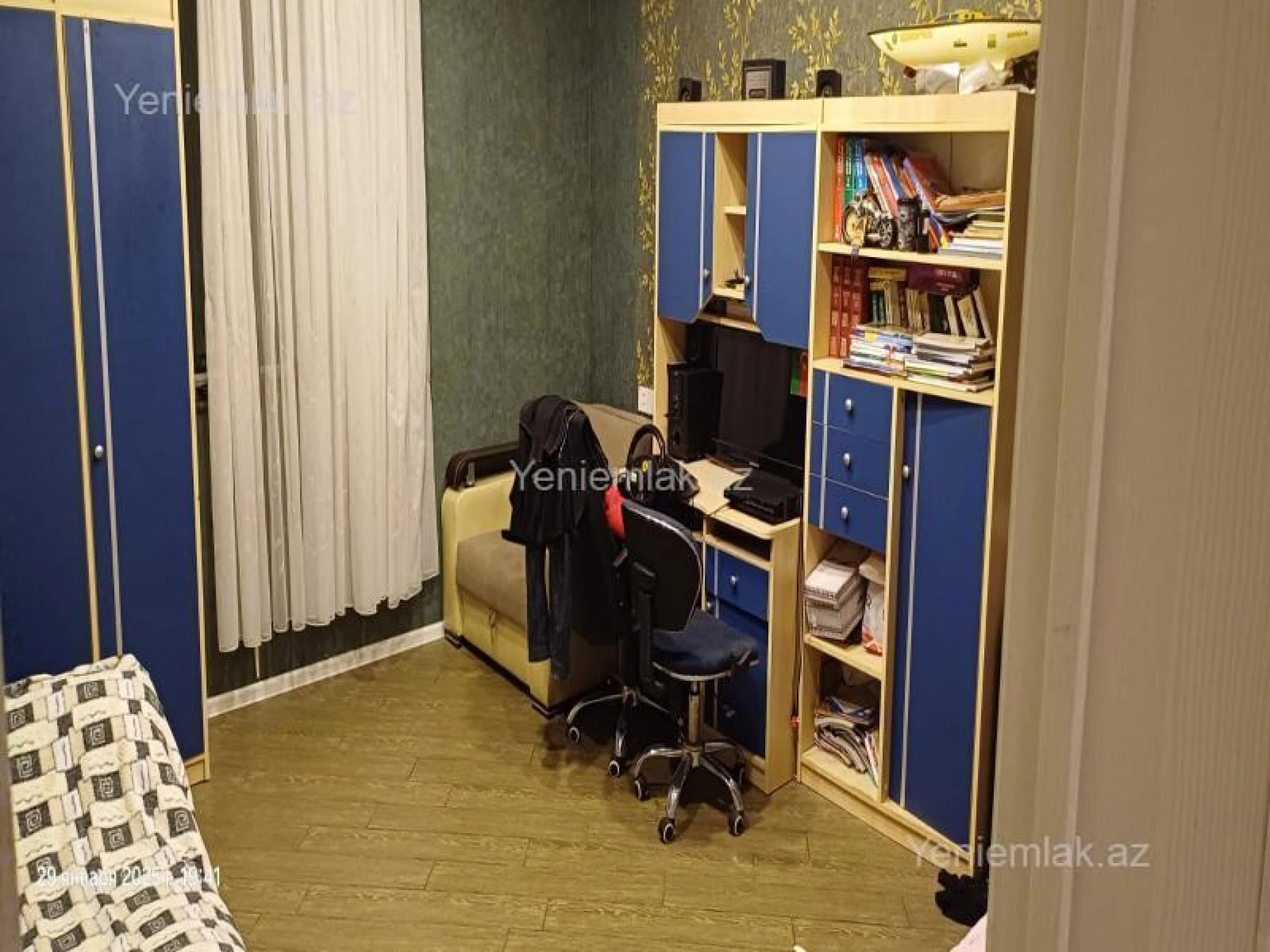 Satılır 8 otaqlı həyət evi 142 m²