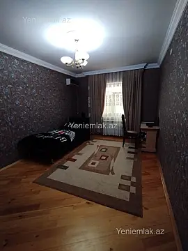 Satılır 4 otaqlı köhnə tikili 105 m²