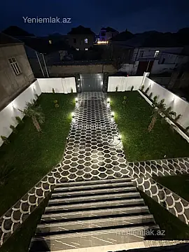 Satılır 6 otaqlı həyət evi 300 m²