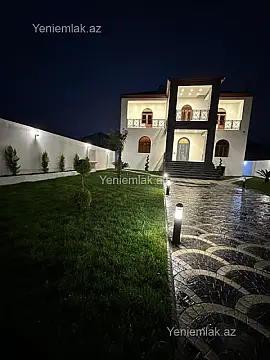 Satılır 6 otaqlı həyət evi 300 m²