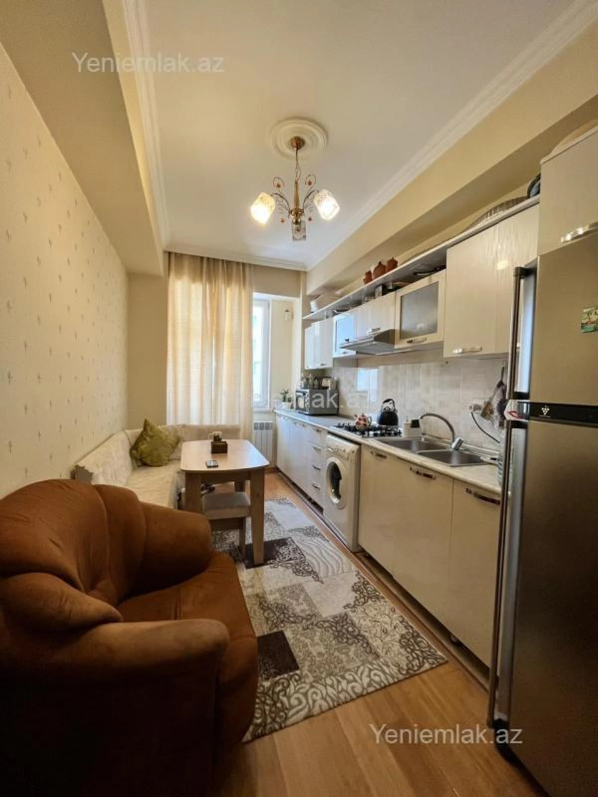 Satılır 3 otaqlı yeni tikili 105 m²