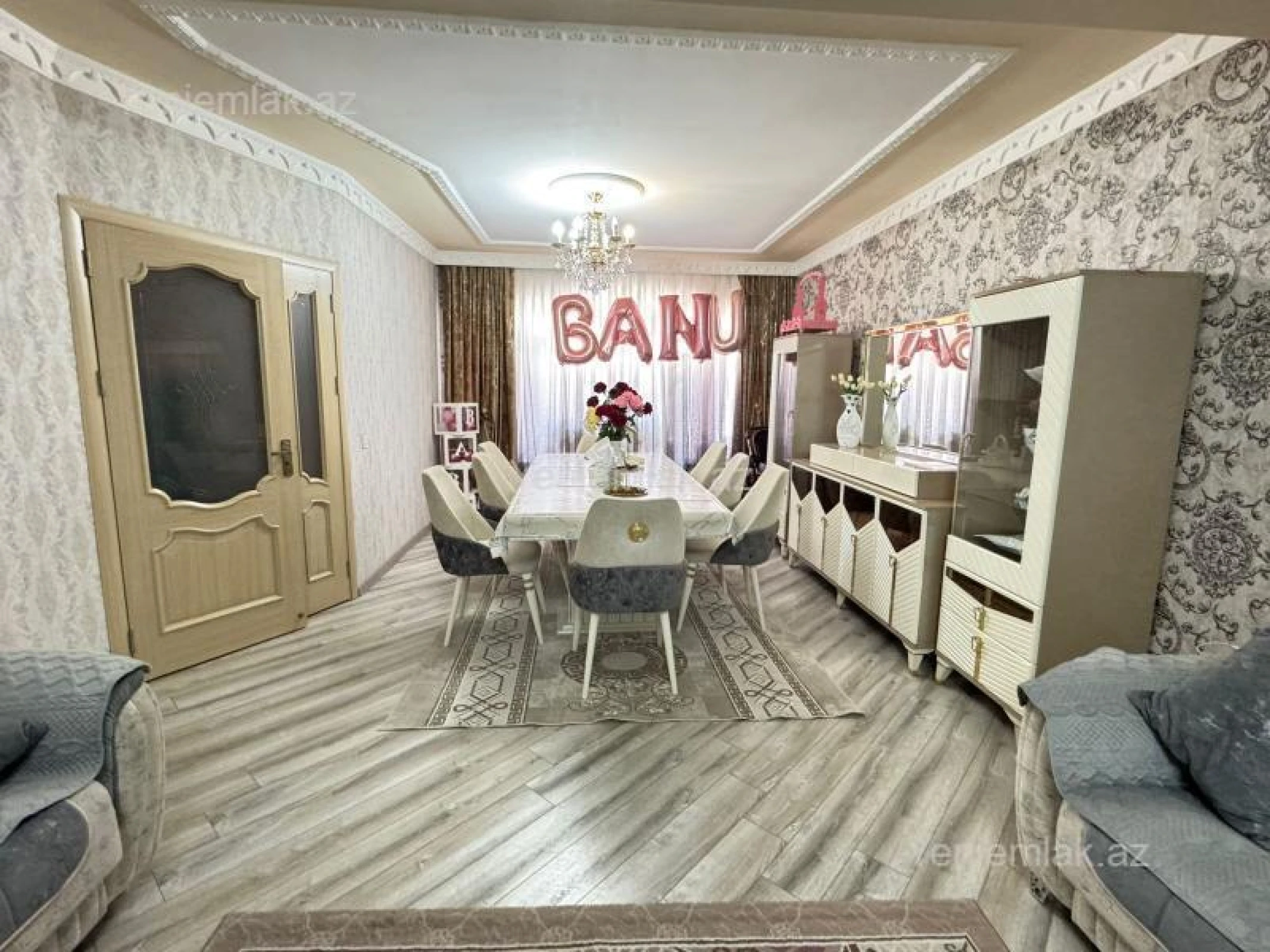 Satılır 5 otaqlı həyət evi 195 m²