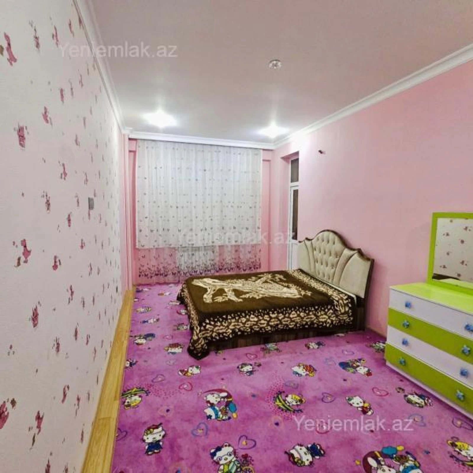 Satılır 3 otaqlı yeni tikili 190 m²