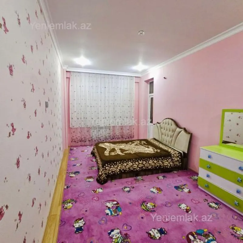 Satılır 3 otaqlı yeni tikili 190 m²