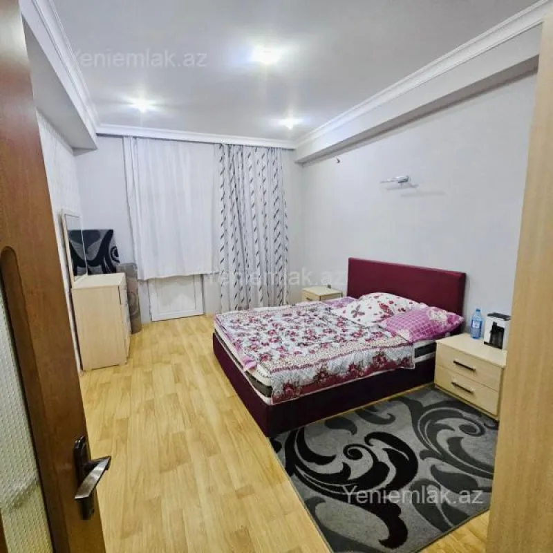 Satılır 3 otaqlı yeni tikili 190 m²