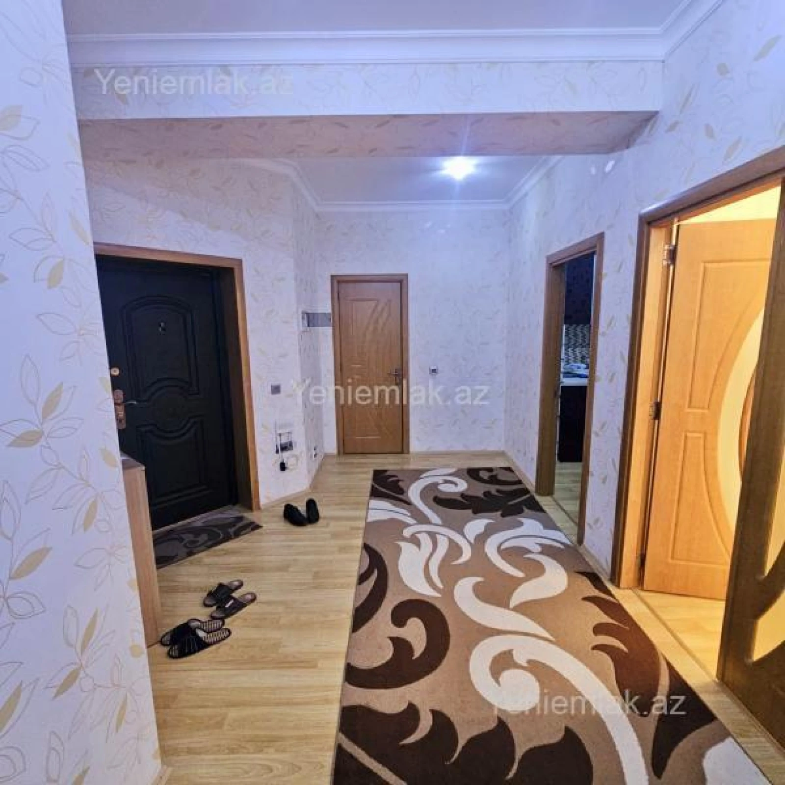 Satılır 3 otaqlı yeni tikili 190 m²