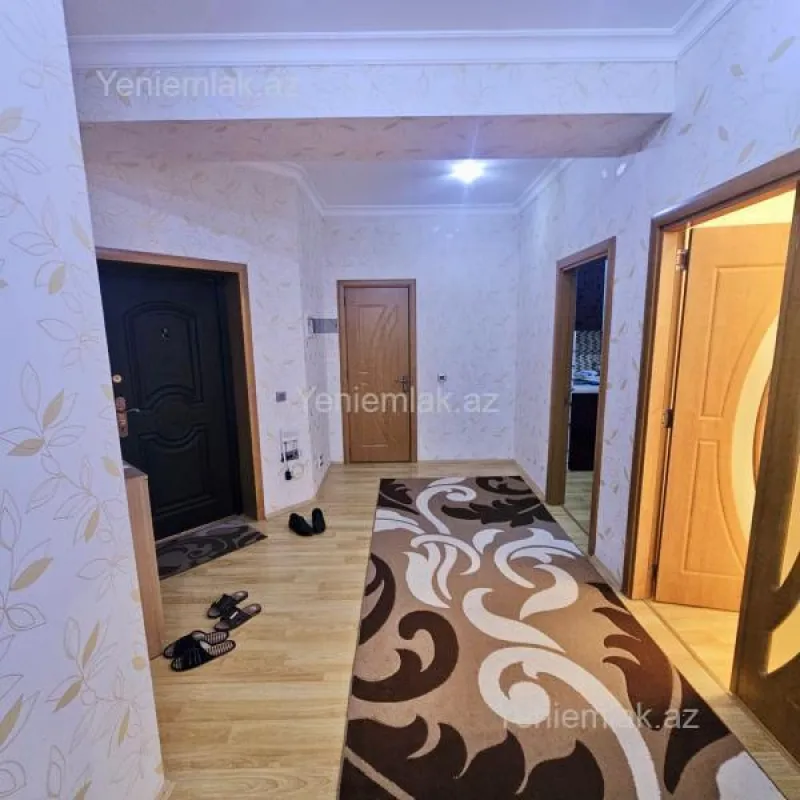 Satılır 3 otaqlı yeni tikili 190 m²