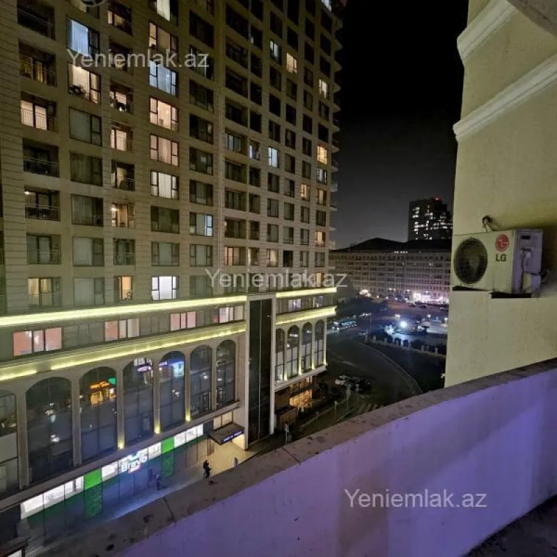 Satılır 3 otaqlı yeni tikili 190 m²