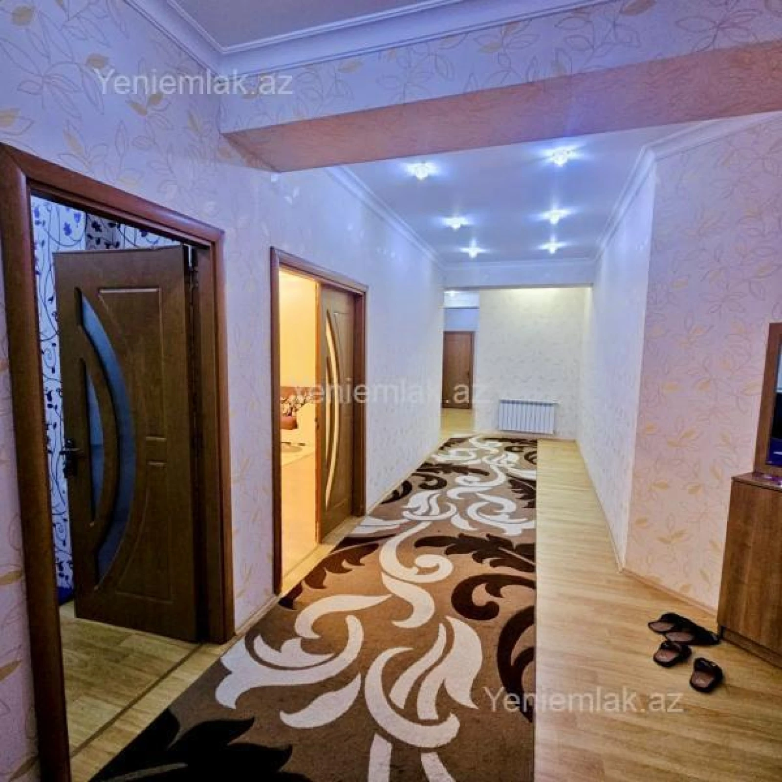 Satılır 3 otaqlı yeni tikili 190 m²