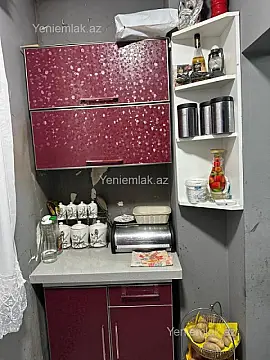 Satılır 3 otaqlı köhnə tikili 73 m²