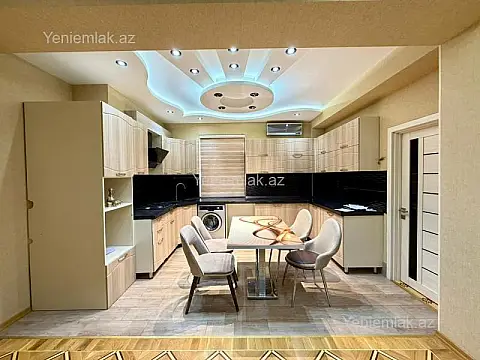 Satılır 3 otaqlı yeni tikili 110 m²