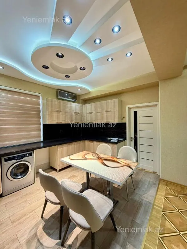 Satılır 3 otaqlı yeni tikili 110 m²