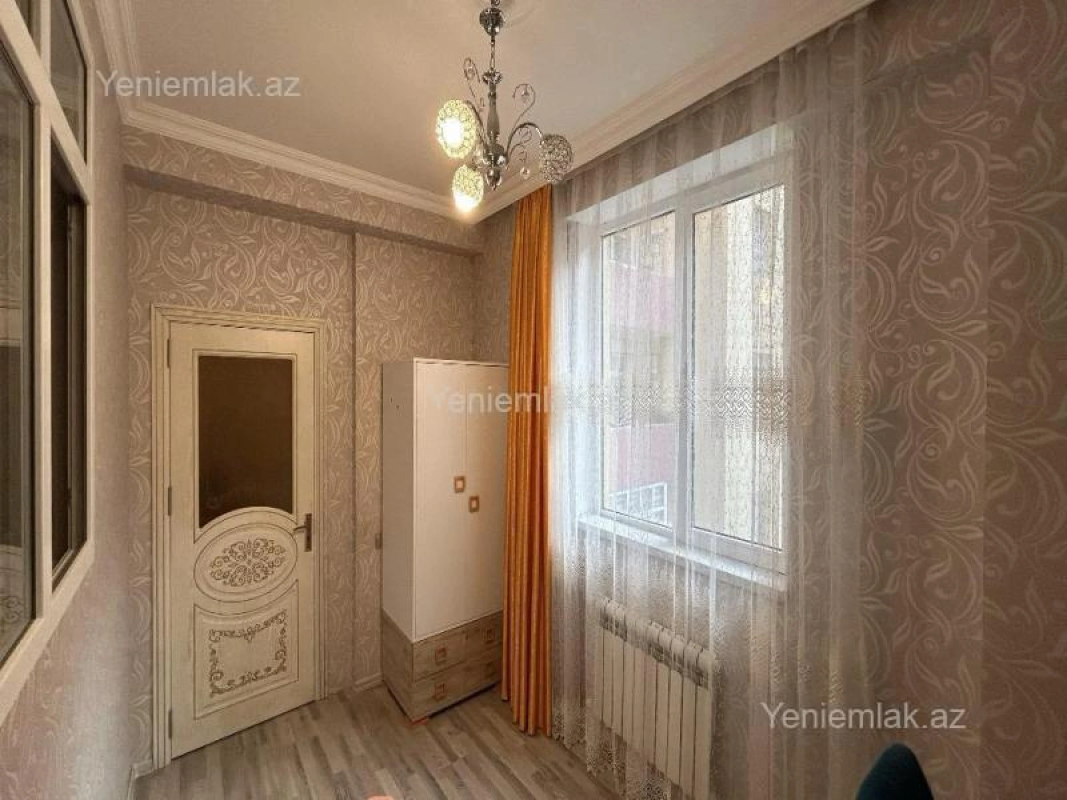 Satılır 3 otaqlı yeni tikili 75 m²