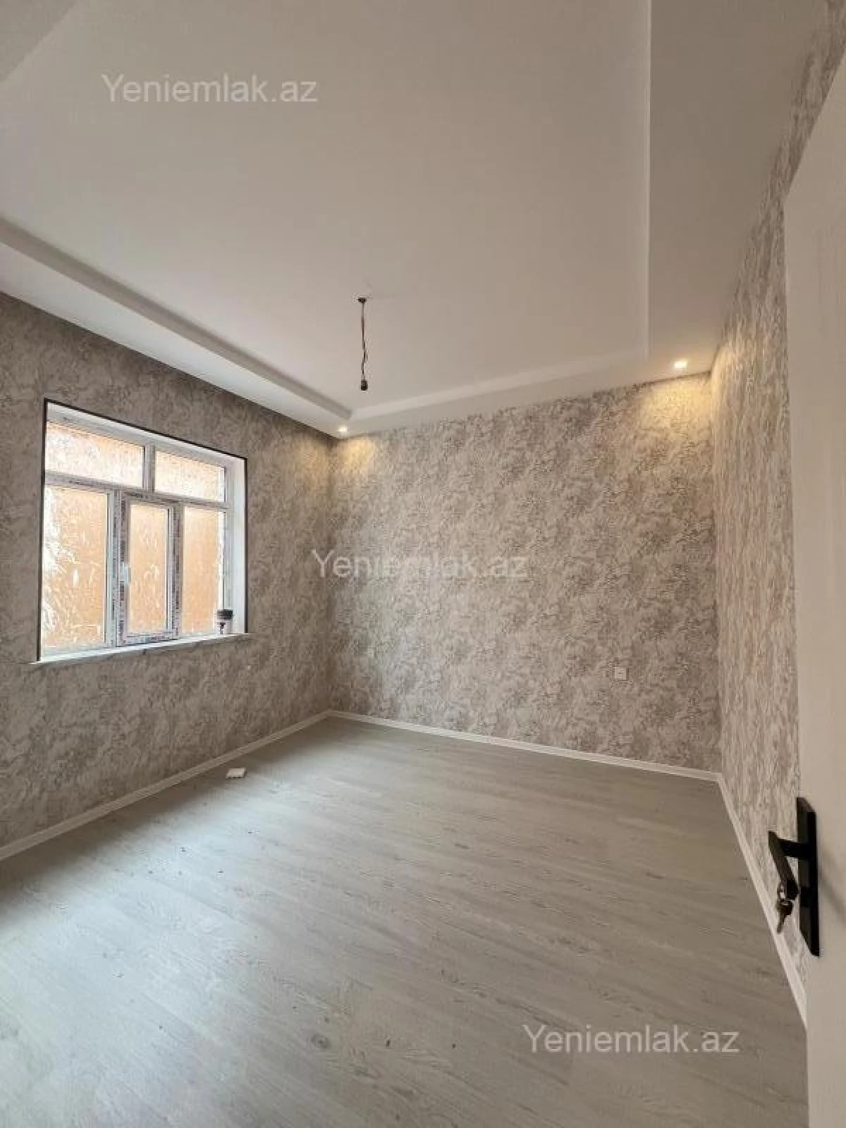 Satılır 4 otaqlı həyət evi 120 m²