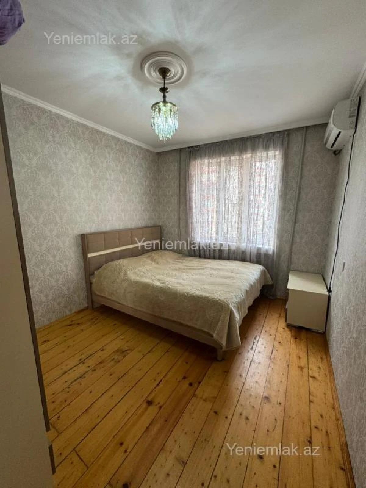 Satılır 2 otaqlı köhnə tikili 60 m²