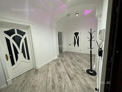 Satılır 2 otaqlı yeni tikili 80 m²