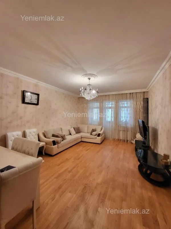 Satılır 2 otaqlı yeni tikili 83 m²