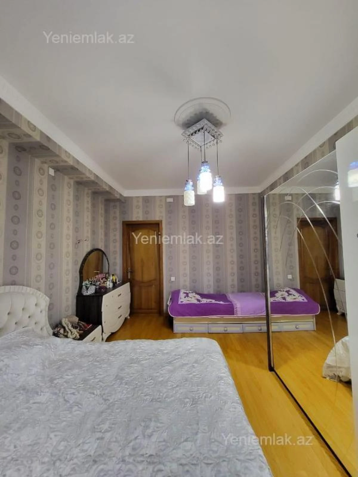 Satılır 2 otaqlı yeni tikili 83 m²