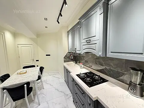 Satılır 3 otaqlı yeni tikili 136 m²