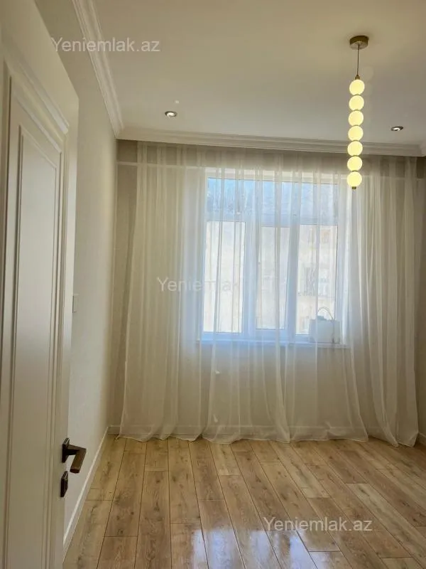 Satılır 3 otaqlı yeni tikili 102 m²